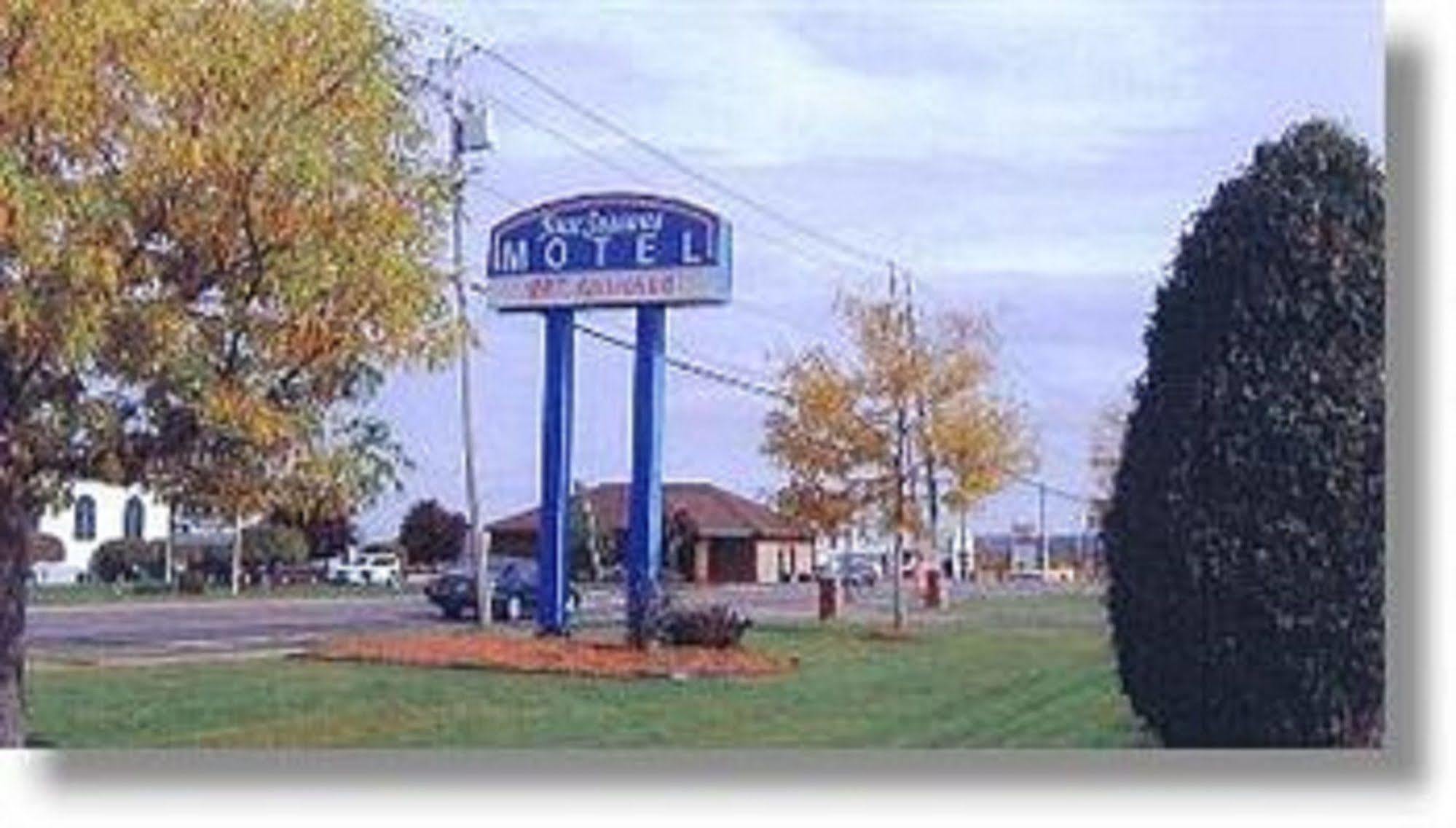 Four Seasons Motel Malone Exteriör bild